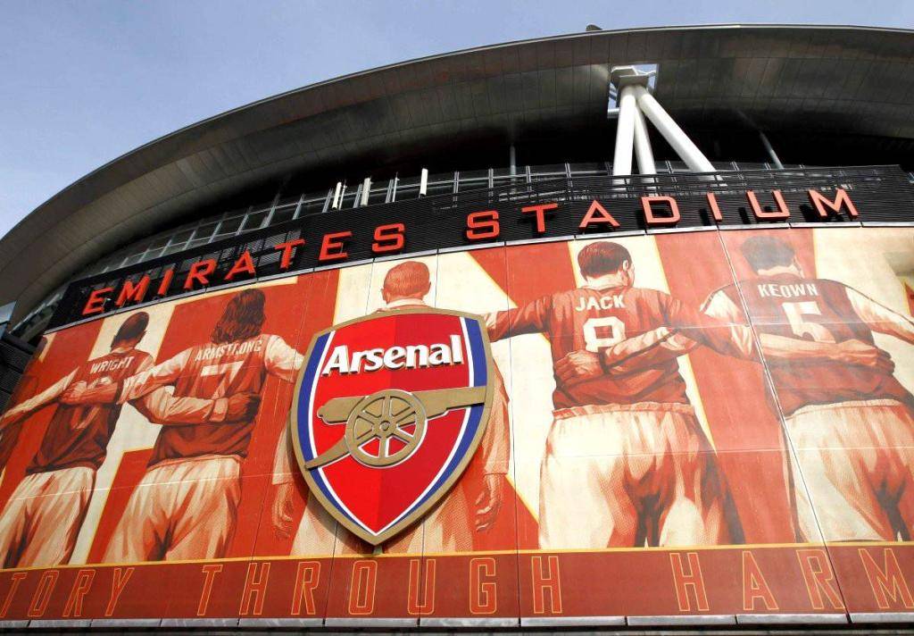 比分紧